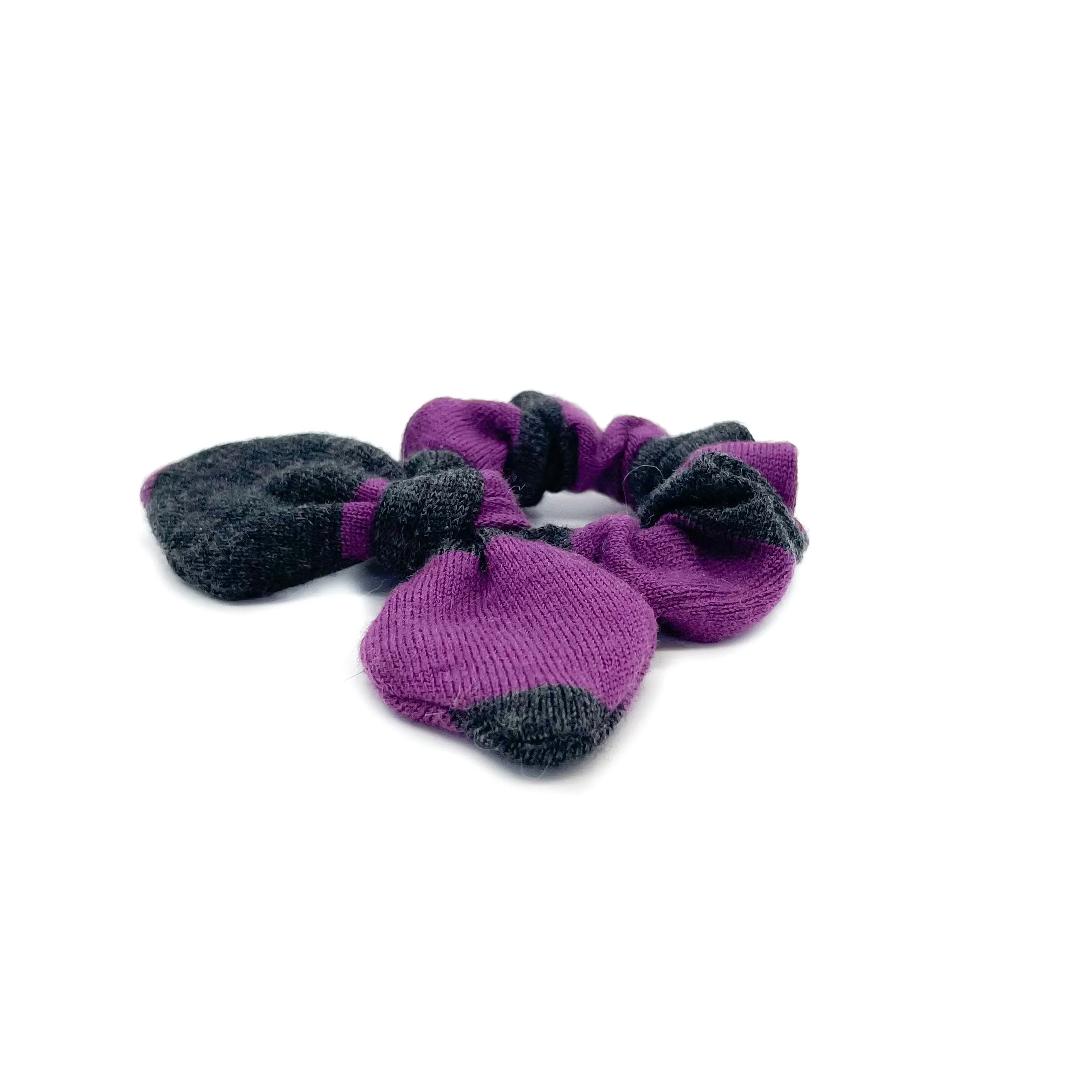 CASHMERE SCRUNCHIE | ULTRA RARE | Lily