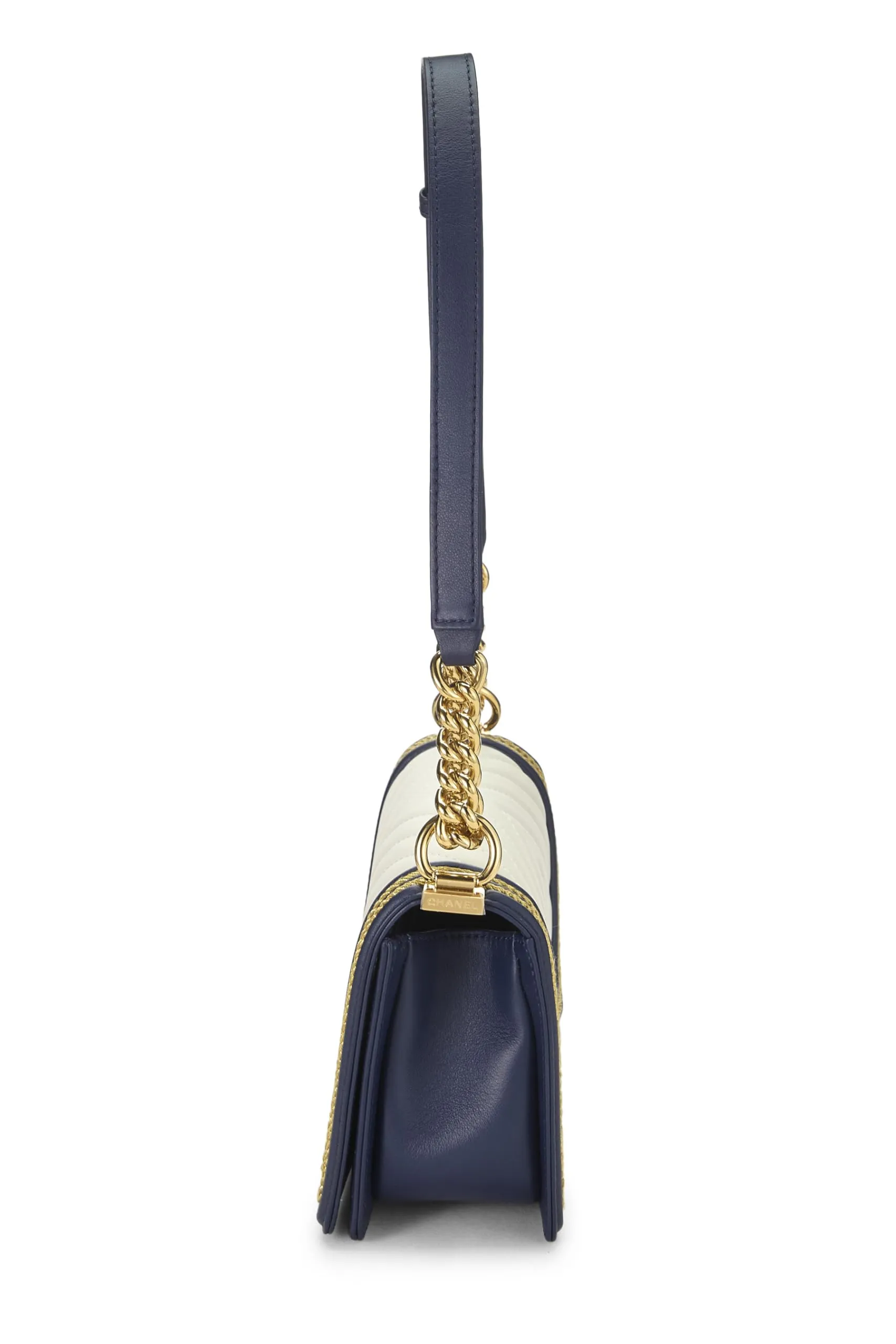 Chanel,  Navy Chevron Calfskin Border Boy Bag Medium, Navy