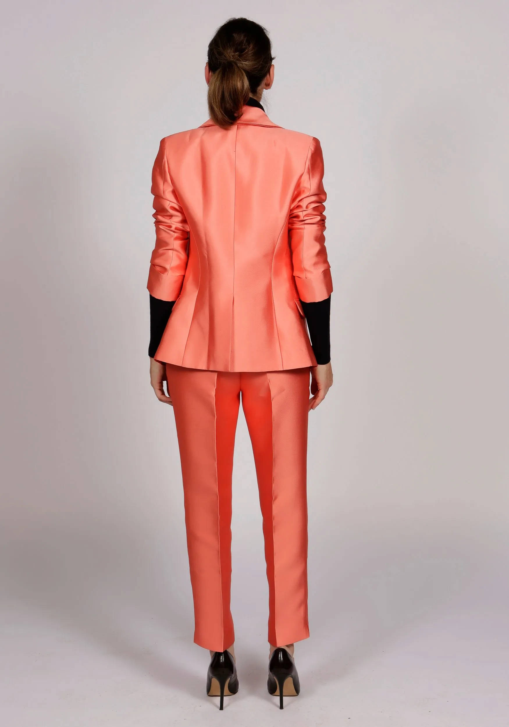 DAHLIA SUIT