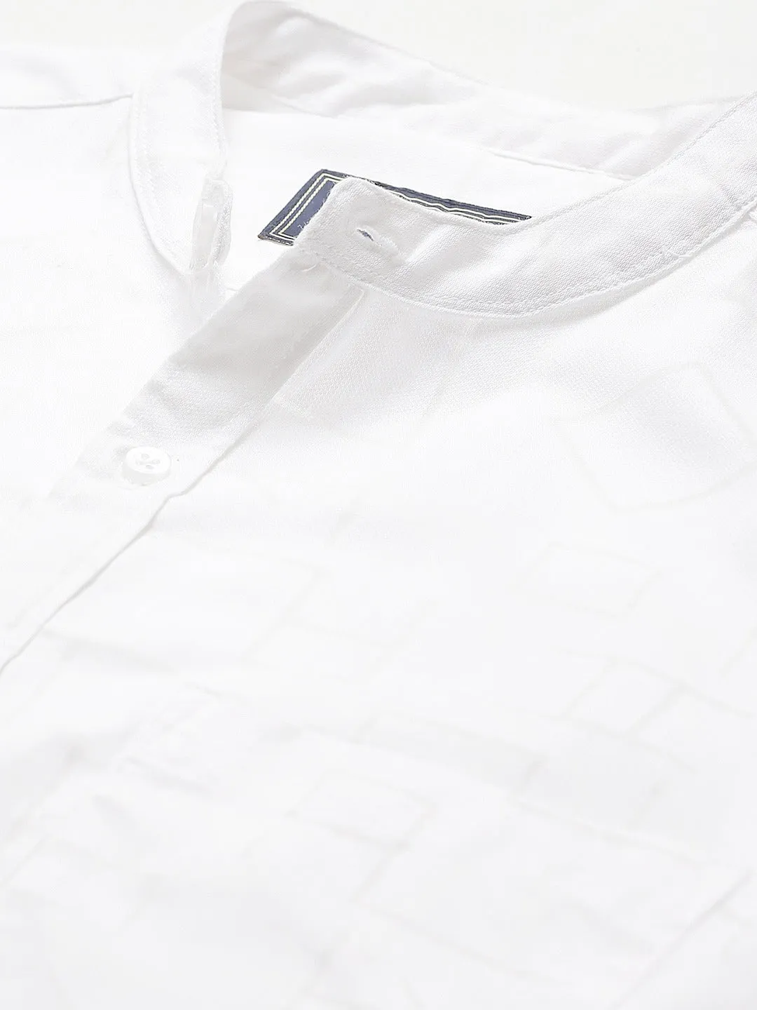 Men White Smart Slim Fit Self Design Smart Casual Shirt