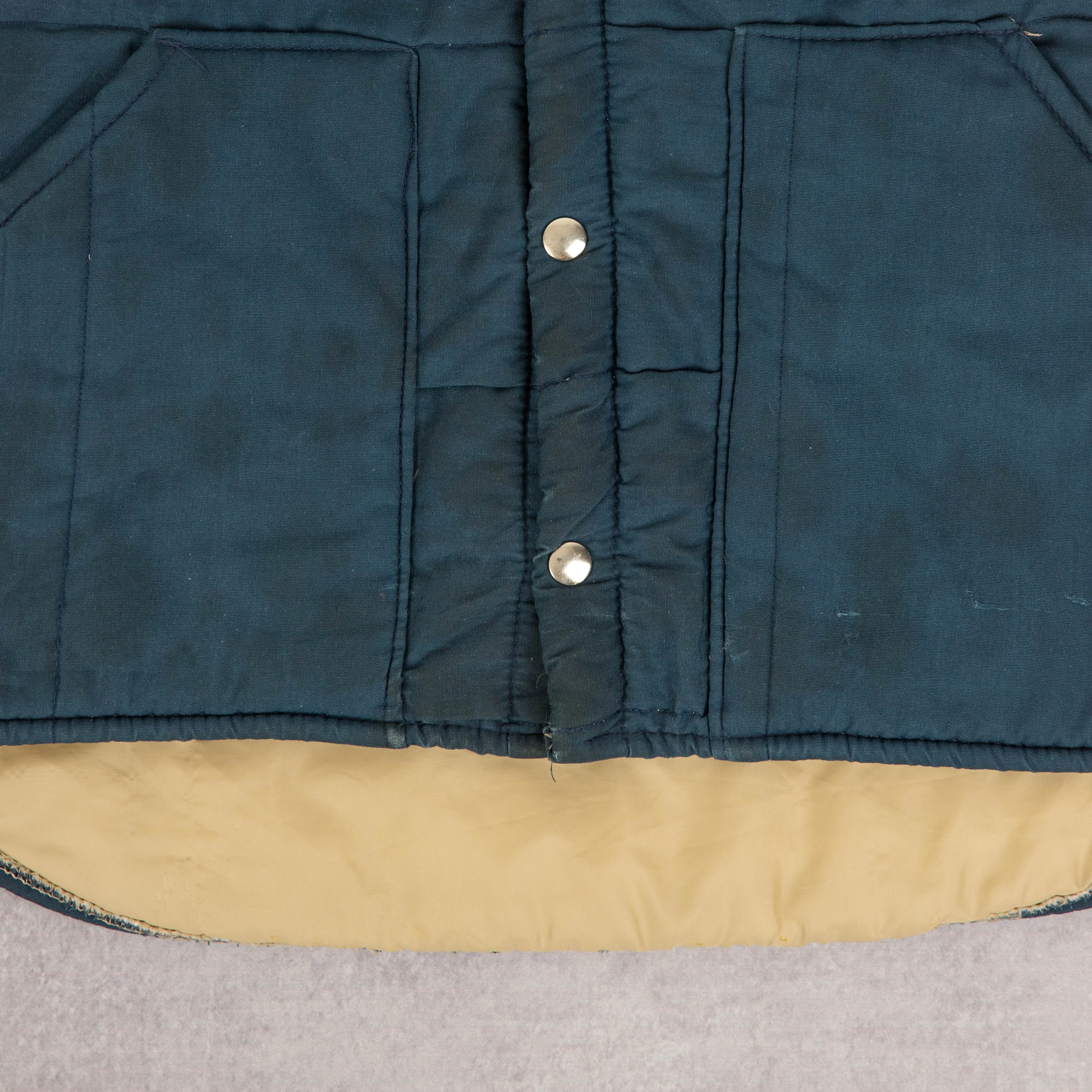 MEN'S VINTAGE 1980S QUILTED GILET JACKET - MEDIUM