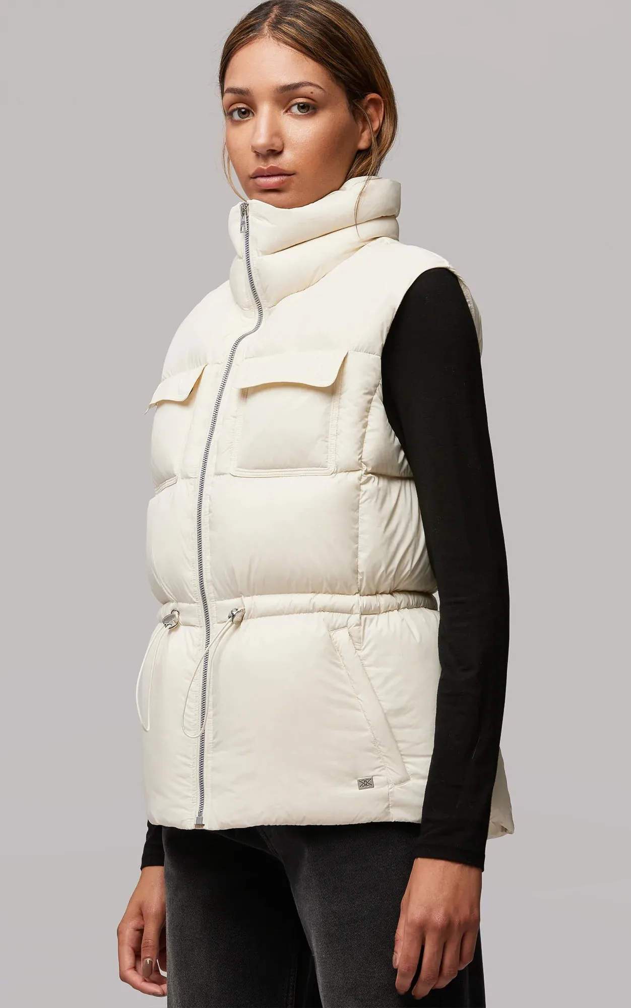 Soia & Kyo Deanna Light Down Jacket Vest- Powder