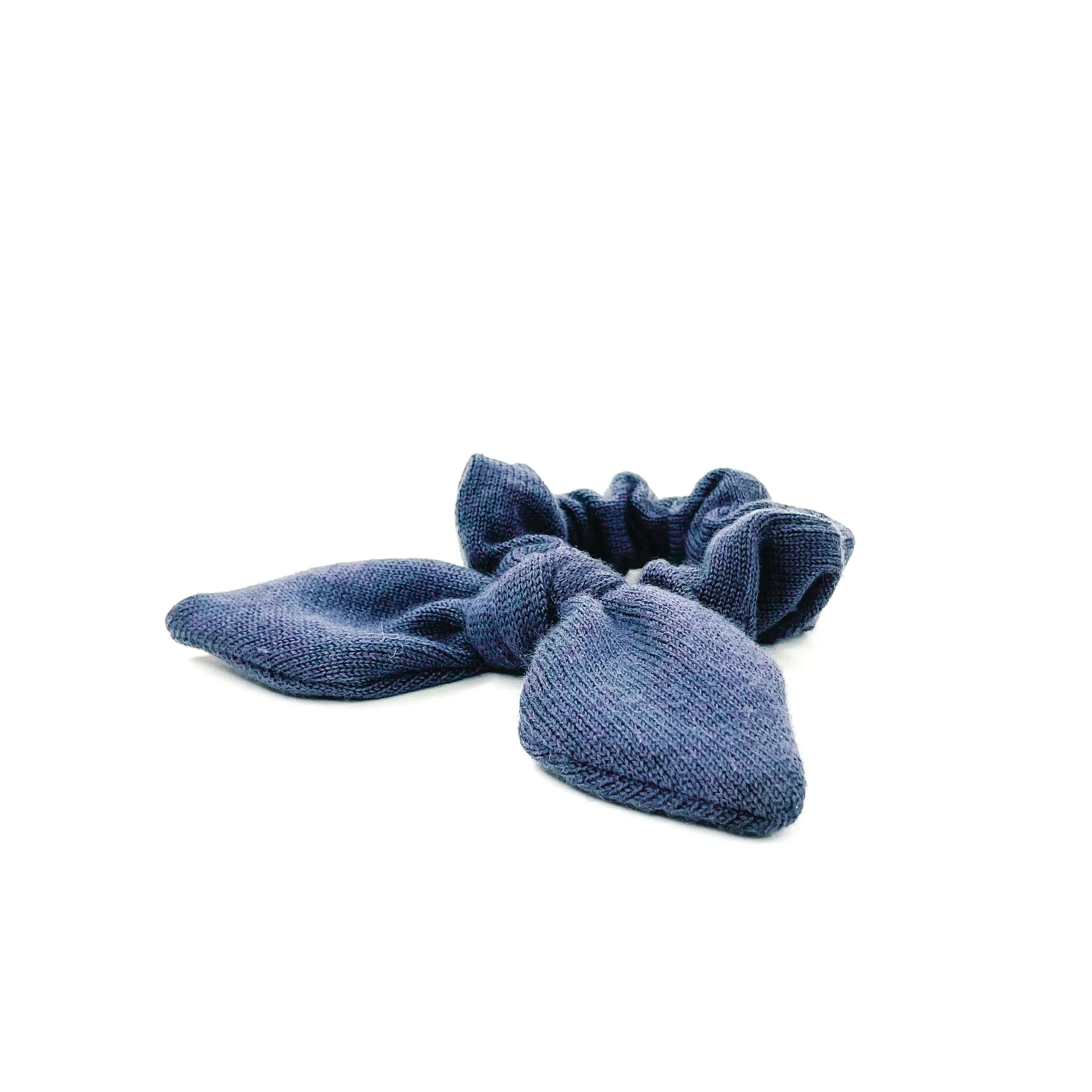 THIN CASHMERE BLUE SCRUNCHIE | Grace